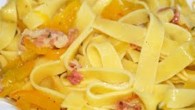 Tagliatelle peperoni e pancetta Questa volta un primo appetitoso, gli ingredienti sono senza dosi, perchè adattabili a più porzioni.A me è piaciuta molto e sicuramente la riproporrò anche variando il tipo di pasta. Ingredienti:...